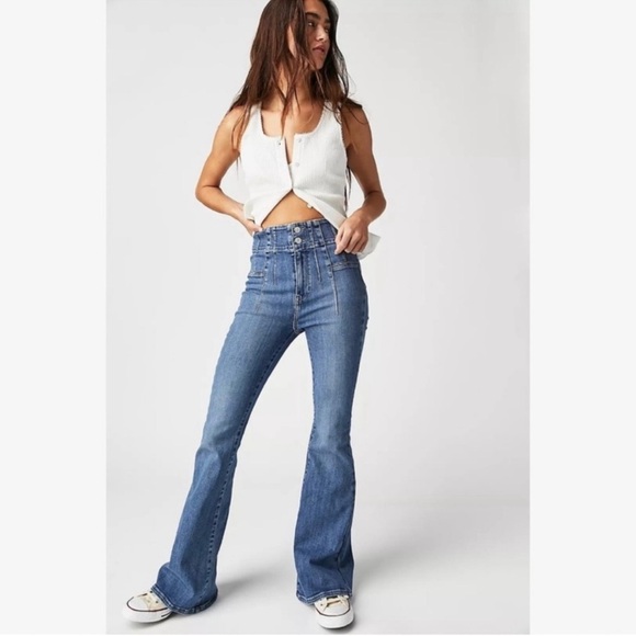 Free People We The Free Jayde Flare Jeans for Women - Picture 1 of 15